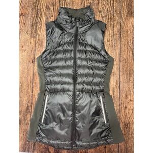 Lululemon Down For A Run Vest II Gator Green Size 4